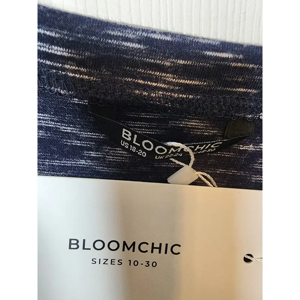BloomChic 2X Marled V-Neck Tee, NWT, Navy Blue